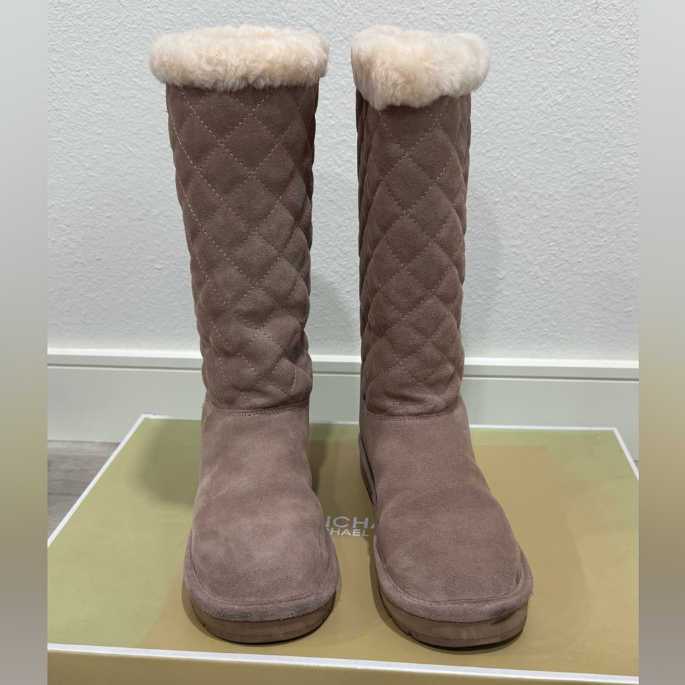 Michael Kors Sandy Quilted Boot, Size 7